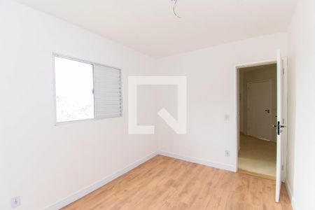 Quarto 2 de apartamento à venda com 2 quartos, 40m² em Vila Bela, São Paulo