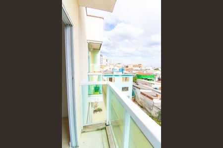 Casa de condomínio para alugar com 70m², 2 quartos e 2 vagas Casa de condomínio para alugar com 70m², 2 quartos e 2 vagasVaranda da Suíte 1