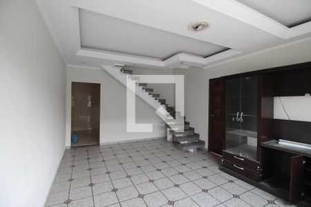 Sala de casa à venda com 4 quartos, 130m² em Jardim Ponte Rasa, São Paulo