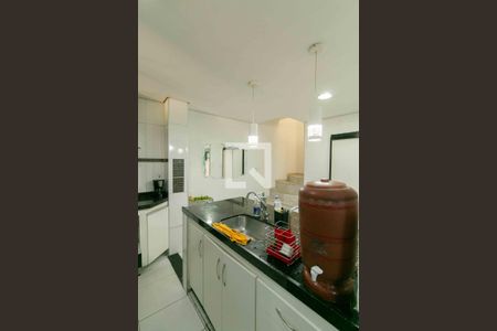 Casa à venda com 106m², 3 quartos e 1 vaga Casa à venda com 106m², 3 quartos e 1 vagaCozinha