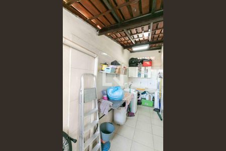 Casa à venda com 106m², 3 quartos e 1 vaga Casa à venda com 106m², 3 quartos e 1 vagaÁrea de Serviço