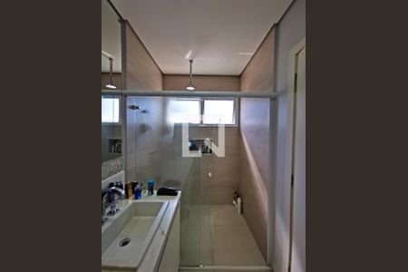 Casa de condomínio para alugar com 350m², 3 quartos e 3 vagasBanheiro da Suíte 1