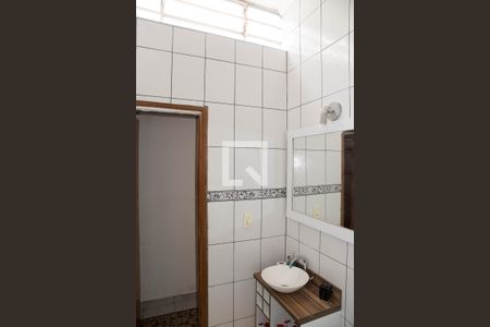 Casa à venda com 100m², 3 quartos e 1 vagaBanheiro 