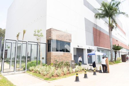 Apartamento à venda com 43m², 1 quarto e 1 vaga Apartamento à venda com 43m², 1 quarto e 1 vagaFachada