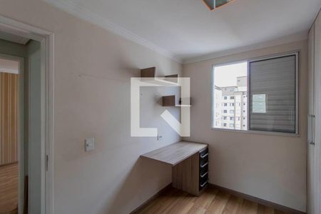 Quarto 1 de apartamento para alugar com 2 quartos, 54m² em Jardim Santa Teresinha, São Paulo
