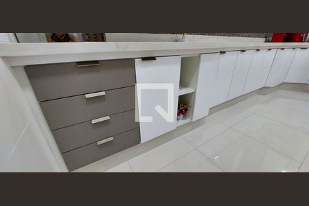 Apartamento à venda com 120m², 3 quartos e 2 vagasCozinha - Armários