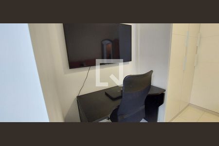 Apartamento à venda com 120m², 3 quartos e 2 vagasQuarto 2