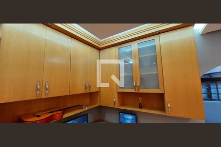 Apartamento à venda com 120m², 3 quartos e 2 vagasEscritório