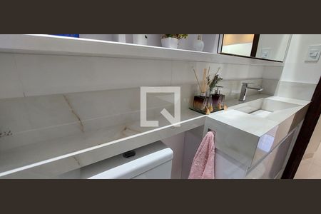 Apartamento à venda com 120m², 3 quartos e 2 vagasBanheiro Suite