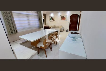 Apartamento à venda com 120m², 3 quartos e 2 vagasSala