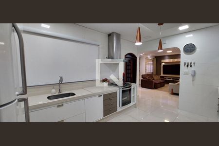 Apartamento à venda com 120m², 3 quartos e 2 vagasCozinha