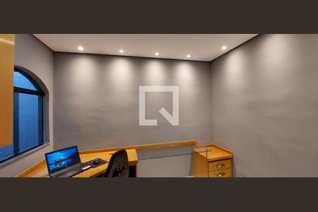 Apartamento à venda com 120m², 3 quartos e 2 vagasEscritório