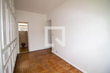 Apartamento à venda com 160m², 4 quartos e 4 vagas Apartamento à venda com 160m², 4 quartos e 4 vagasSuíte 2