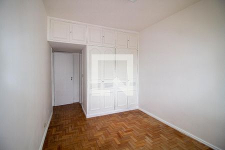 Apartamento à venda com 160m², 4 quartos e 4 vagas Apartamento à venda com 160m², 4 quartos e 4 vagasSuíte 1