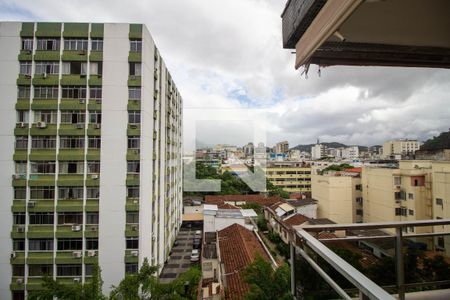 Apartamento à venda com 160m², 4 quartos e 4 vagas Apartamento à venda com 160m², 4 quartos e 4 vagasVista da Suíte 1