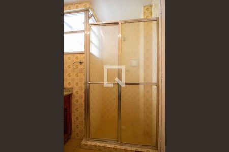 Apartamento à venda com 160m², 4 quartos e 4 vagas Apartamento à venda com 160m², 4 quartos e 4 vagasBanheiro Social