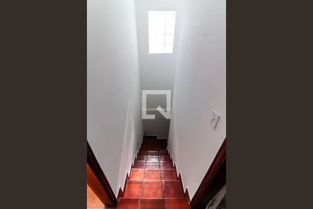 Escada de casa à venda com 2 quartos, 93m² em Santa Teresinha, São Paulo