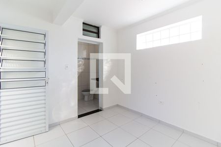 Casa para alugar com 260m², 3 quartos e 5 vagasEdícula - Quarto 01