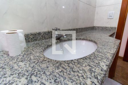 Casa para alugar com 260m², 3 quartos e 5 vagasLavabo