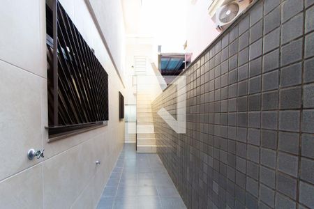 Casa para alugar com 260m², 3 quartos e 5 vagasCorredor Lateral