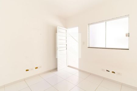 Casa para alugar com 260m², 3 quartos e 5 vagasEdícula - Quarto 02