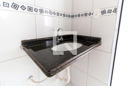 Casa para alugar com 260m², 3 quartos e 5 vagasEdícula - Banheiro  02