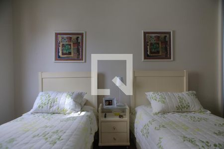 Apartamento para alugar com 118m², 2 quartos e 1 vaga Apartamento para alugar com 118m², 2 quartos e 1 vagaQuarto