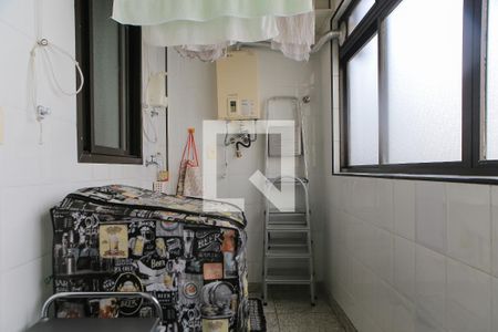 Apartamento para alugar com 118m², 2 quartos e 1 vaga Apartamento para alugar com 118m², 2 quartos e 1 vagaLavanderia