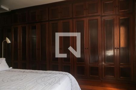 Apartamento para alugar com 118m², 2 quartos e 1 vaga Apartamento para alugar com 118m², 2 quartos e 1 vagaSuíte