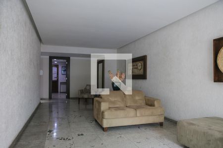 Apartamento para alugar com 118m², 2 quartos e 1 vaga Apartamento para alugar com 118m², 2 quartos e 1 vagaHall de entrada