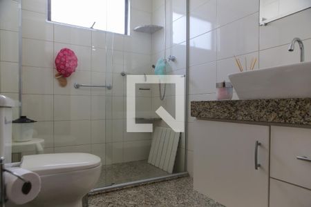 Apartamento para alugar com 118m², 2 quartos e 1 vaga Apartamento para alugar com 118m², 2 quartos e 1 vagaBanheiro