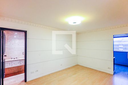 Sala de TV de apartamento à venda com 3 quartos, 216m² em Santo Amaro, São Paulo