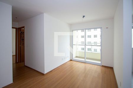 Sala de apartamento para alugar com 2 quartos, 47m² em Jardim Fluminense, São Gonçalo