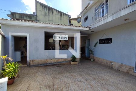 Casa de condomínio à venda com 150m², 3 quartos e 2 vagas Casa de condomínio à venda com 150m², 3 quartos e 2 vagasÁrea Externa