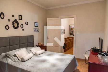 Casa à venda com 300m², 3 quartos e 4 vagasSuíte 3