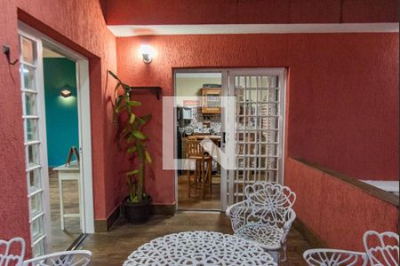 Casa à venda com 300m², 3 quartos e 4 vagasSalão de festas