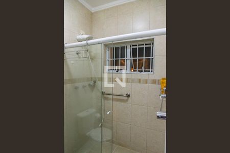 Casa à venda com 300m², 3 quartos e 4 vagasBanheiro da suíte 3