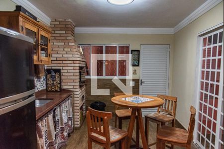 Casa à venda com 300m², 3 quartos e 4 vagasSalão de festas