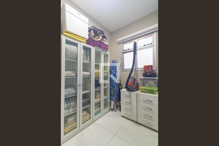 Apartamento para alugar com 100m², 3 quartos e 2 vagas Apartamento para alugar com 100m², 3 quartos e 2 vagasDespensa