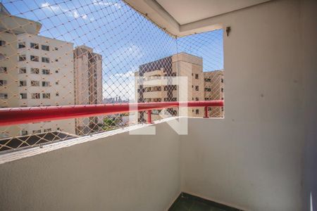 Varanda de apartamento para alugar com 2 quartos, 56m² em Vila Guarani (zona Sul), São Paulo