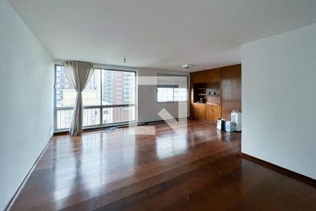 Sala  de apartamento para alugar com 2 quartos, 100m² em Itaim Bibi, São Paulo