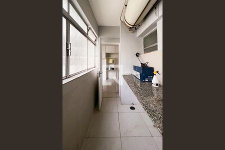 Apartamento para alugar com 100m², 2 quartos e 1 vaga Apartamento para alugar com 100m², 2 quartos e 1 vagaQuarto de Serviço
