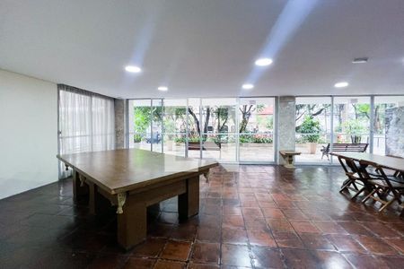 Apartamento para alugar com 100m², 2 quartos e 1 vaga Apartamento para alugar com 100m², 2 quartos e 1 vagaÁrea comum - Salão de festas