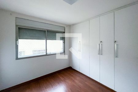 Apartamento para alugar com 100m², 2 quartos e 1 vaga Apartamento para alugar com 100m², 2 quartos e 1 vagaSuite