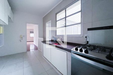 Apartamento para alugar com 100m², 2 quartos e 1 vaga Apartamento para alugar com 100m², 2 quartos e 1 vagaCozinha