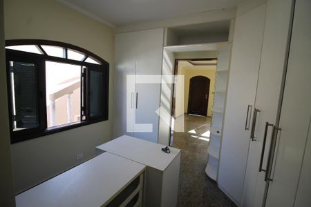 Casa à venda com 400m², 4 quartos e 4 vagasQuarto 4 - Suíte