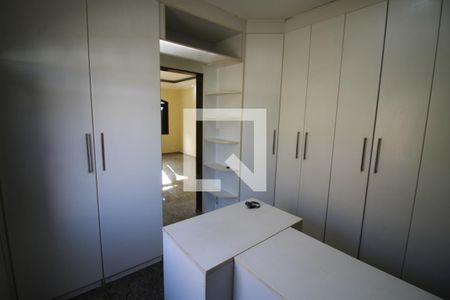 Casa à venda com 400m², 4 quartos e 4 vagasQuarto 4 - Suíte