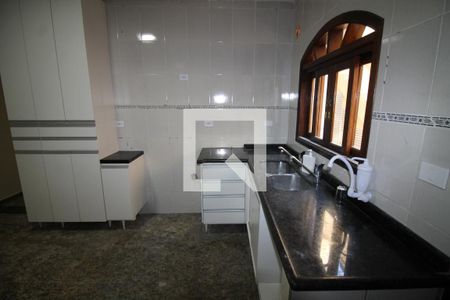 Casa à venda com 400m², 4 quartos e 4 vagasCozinha