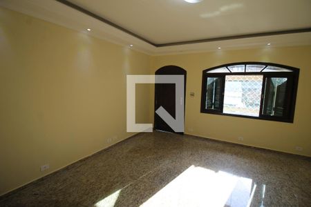 Casa à venda com 400m², 4 quartos e 4 vagasQuarto 4 - Suíte