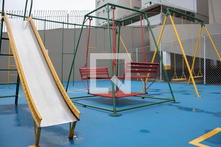Apartamento à venda com 63m², 2 quartos e 1 vaga Apartamento à venda com 63m², 2 quartos e 1 vagaÁrea comum - Playground